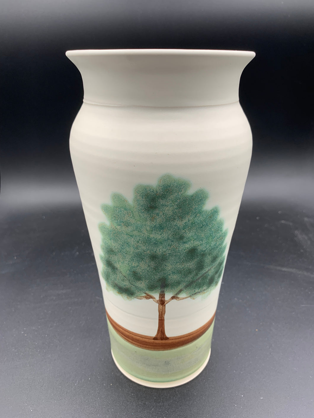 PEI hedgerow vase